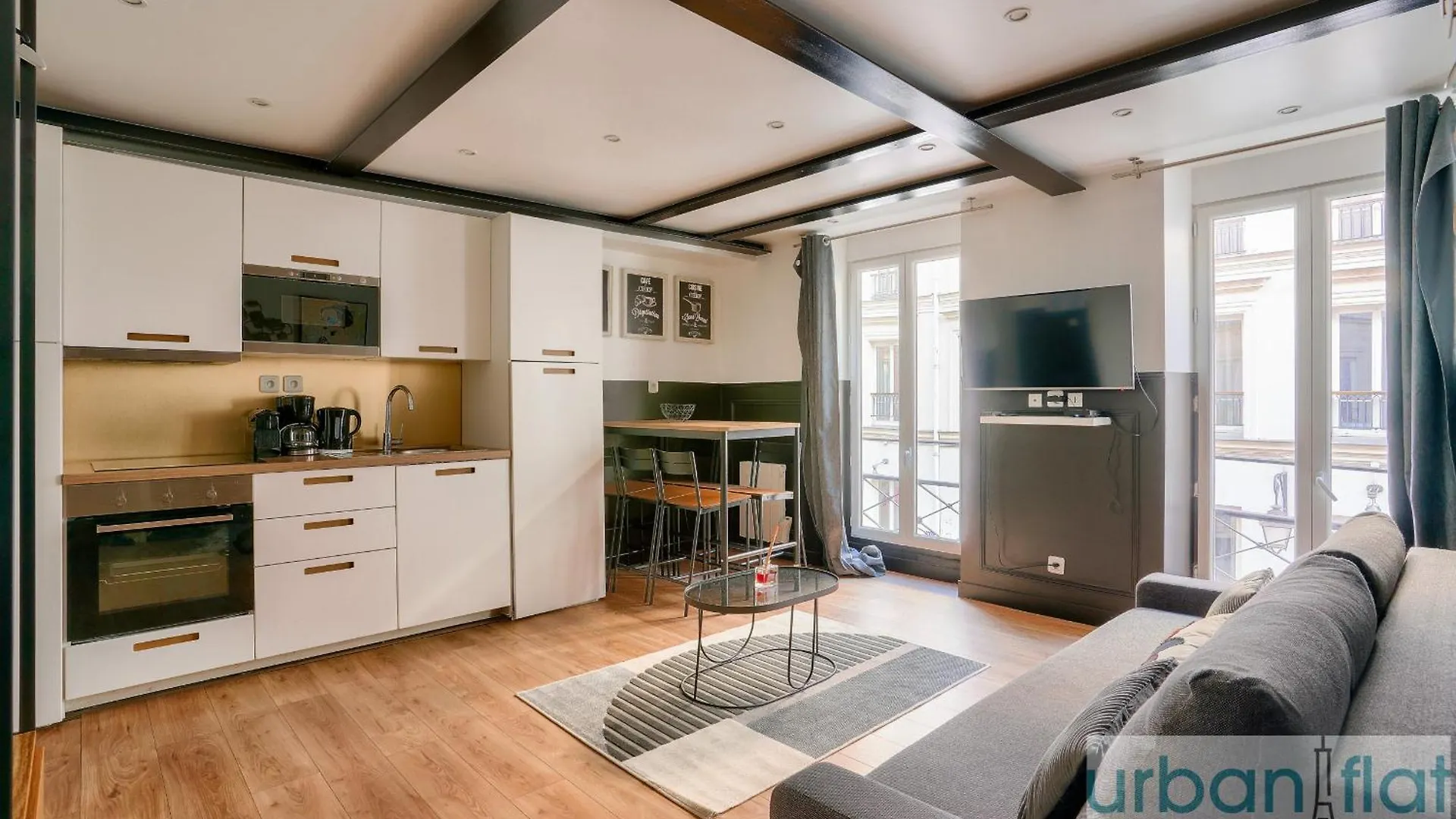 13 Luxury Flat Eiffel Design 2 Apartment *